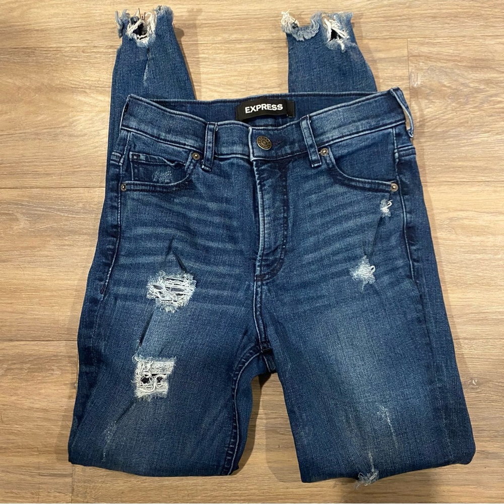 Express High Rise Skinny Jean - Picture 3 of 11